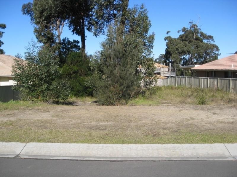 25 Turvey Crescent, St Georges Basin NSW 2540