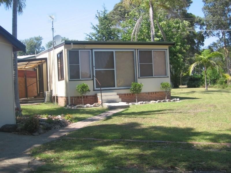 2 Walmer Avenue, Sanctuary Point NSW 2540