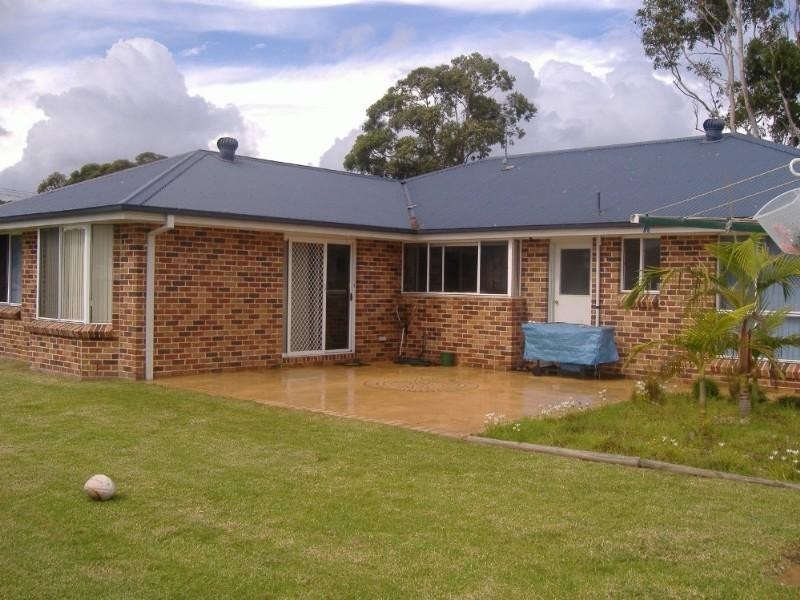 11 Truscott Avenue, Sanctuary Point NSW 2540