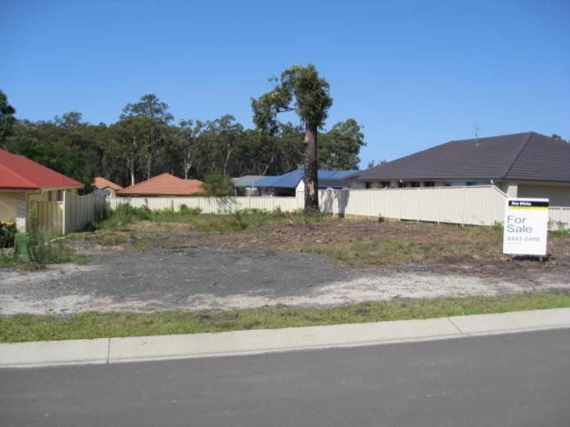17 Capeland Avenue, Sanctuary Point NSW 2540