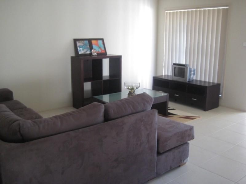 10 Moroney Avenue, St Georges Basin NSW 2540