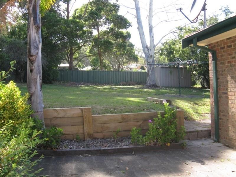 3 Deakin Street, Wrights Beach NSW 2540