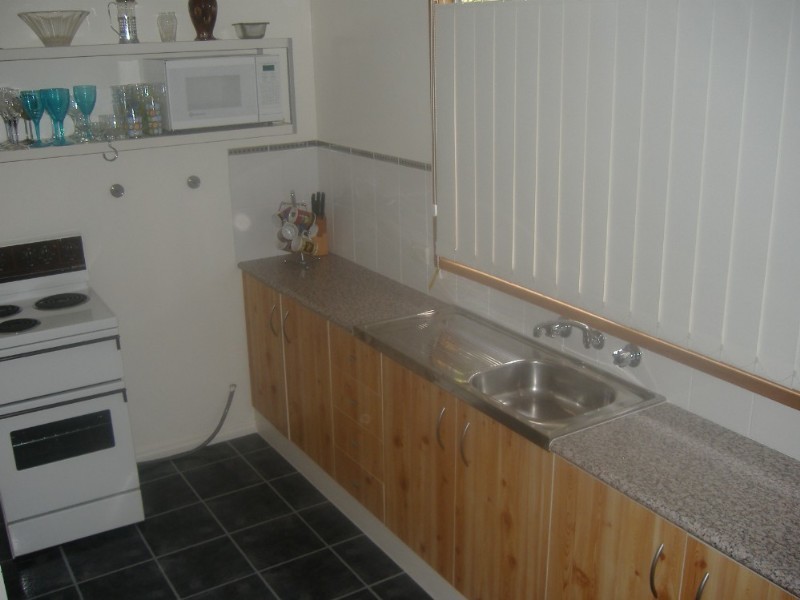 8 Karne Street, Sanctuary Point NSW 2540