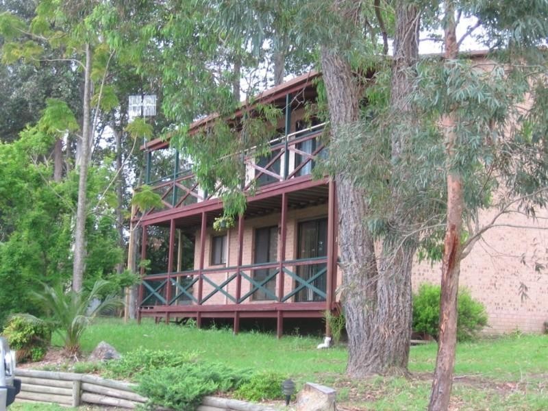 1 Rauch Close, St Georges Basin NSW 2540