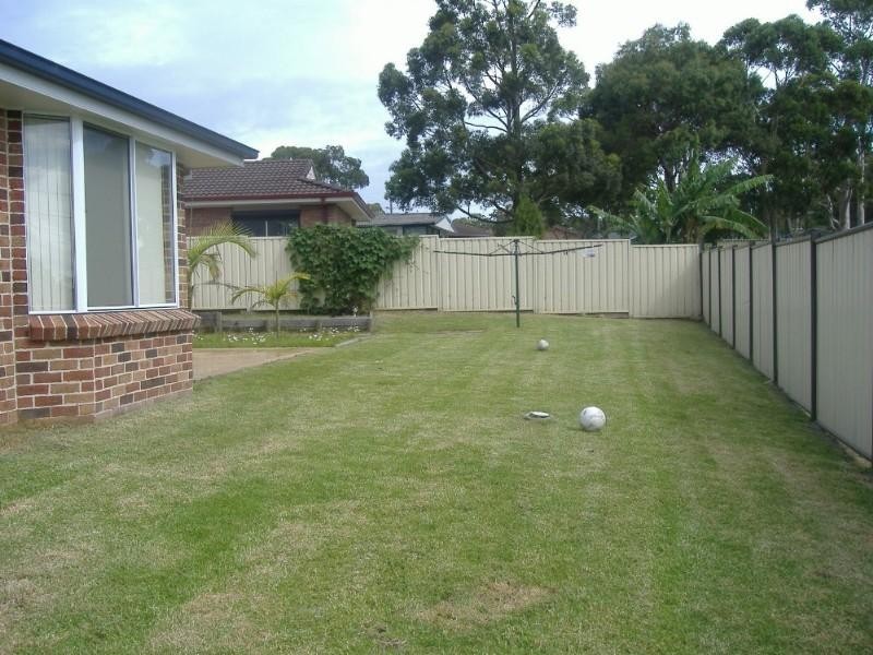 11 Truscott Avenue, Sanctuary Point NSW 2540