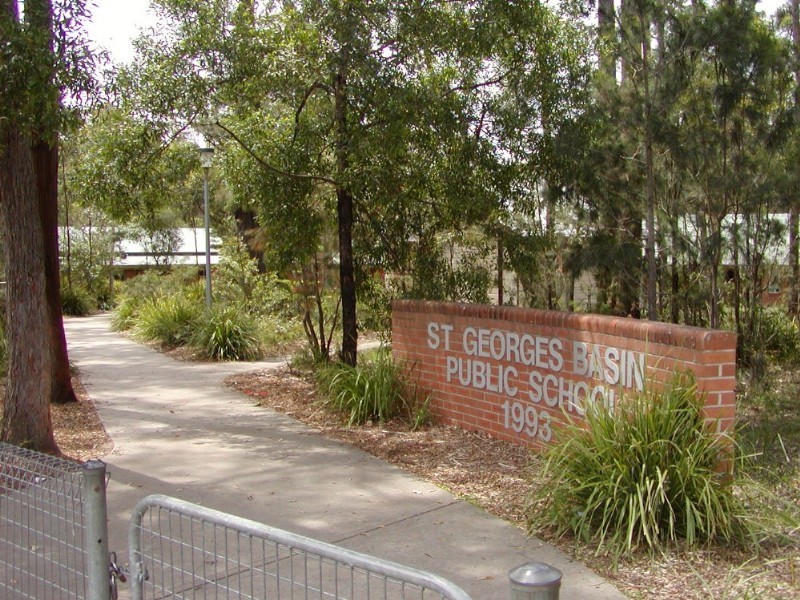 25 Tallyan Point Road, Basin View NSW 2540