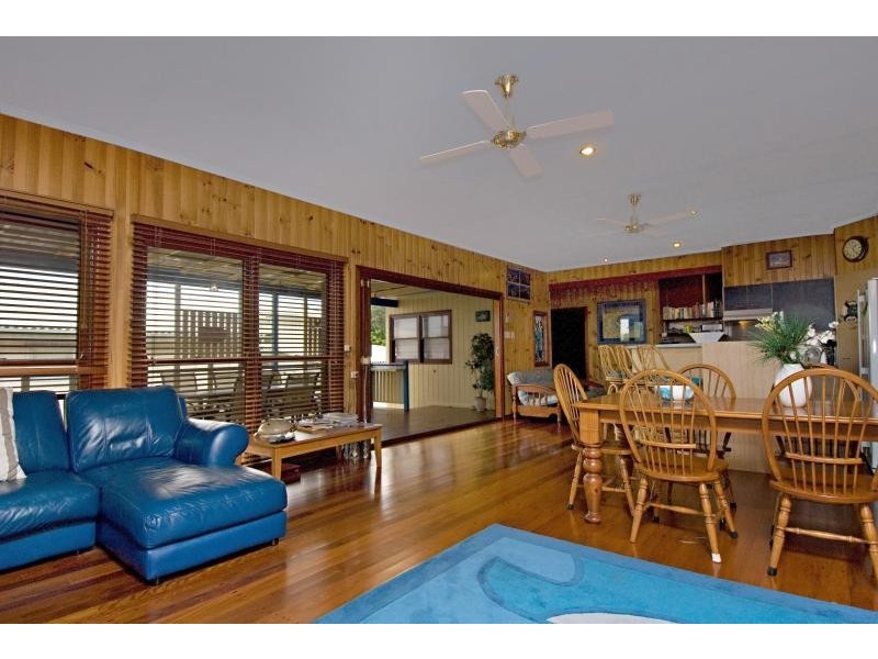 8 King Street, Kings Beach QLD 4551