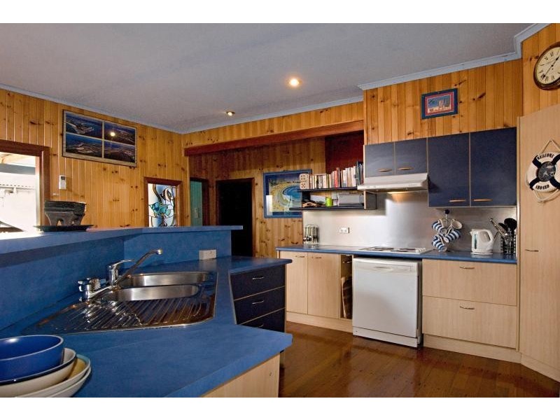 8 King Street, Kings Beach QLD 4551