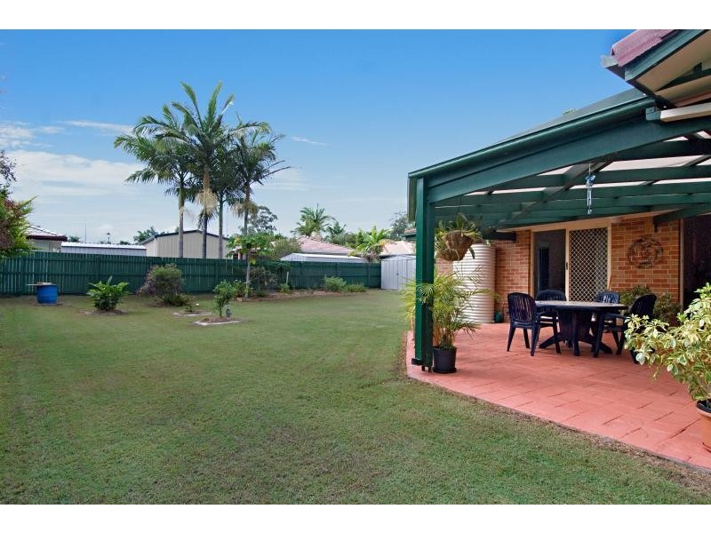 6 Rhodes Place, Aroona QLD 4551