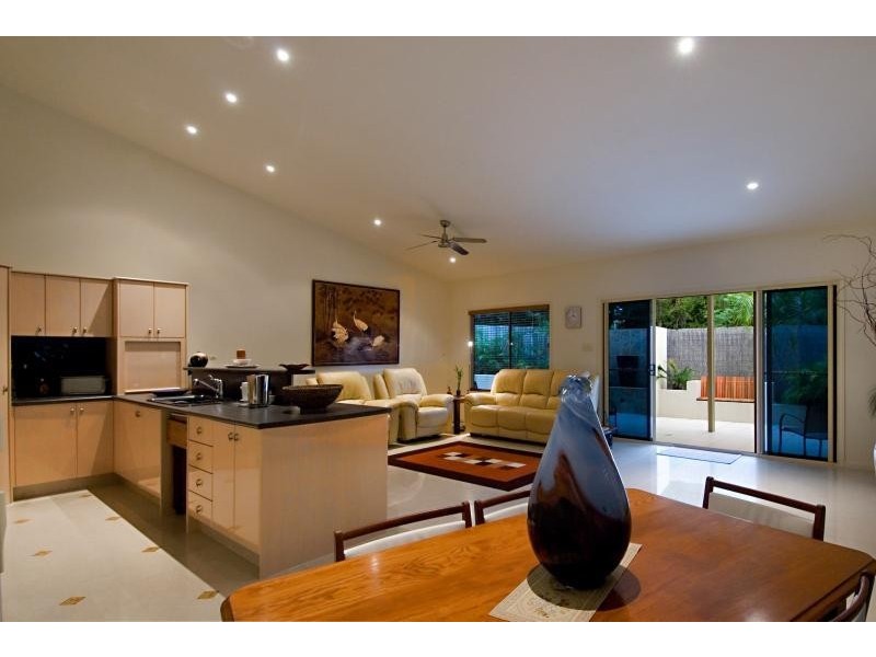 8 Parklands Boulevard, Little Mountain QLD 4551