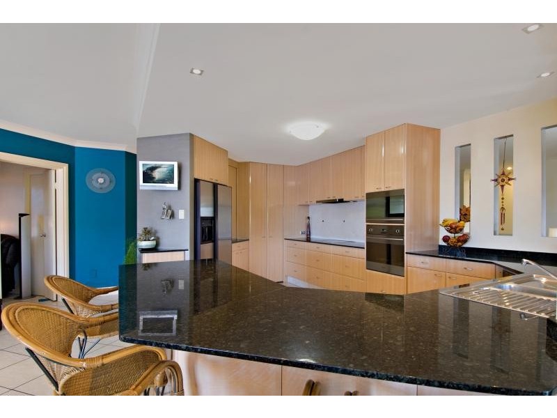 18 Wallaby Circuit, Pelican Waters QLD 4551