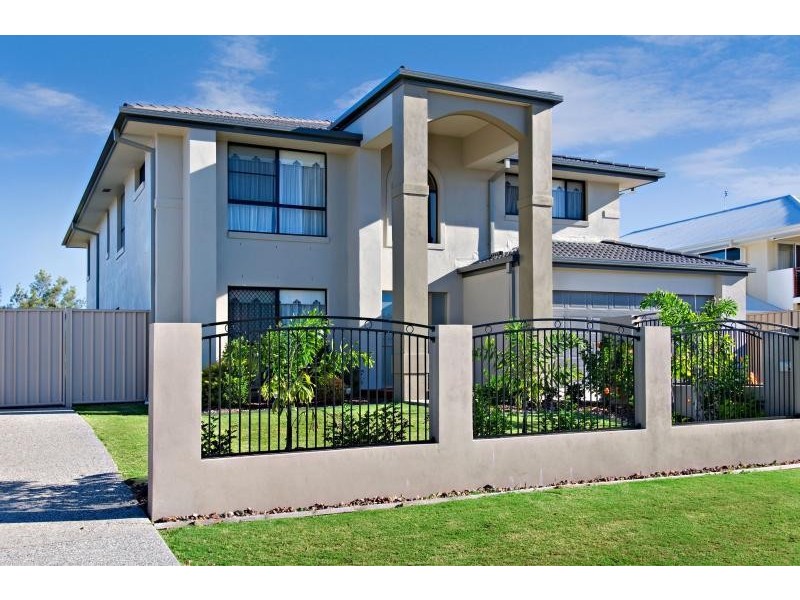 26 Kuthar Street, Pelican Waters QLD 4551