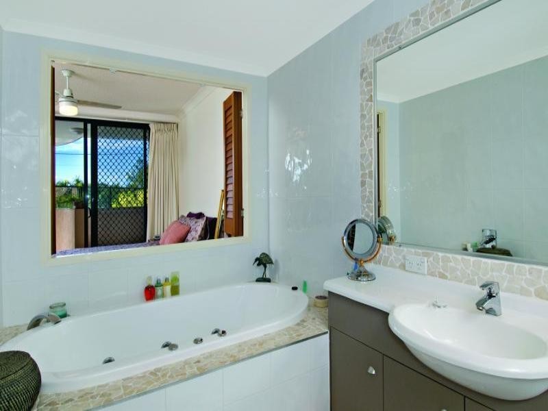 6/40 Atrium Apartments, 40 Esplanade, Golden Beach QLD 4551