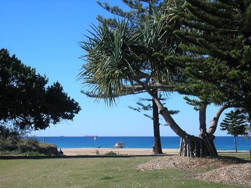 16 Henzell Street, Dicky Beach QLD 4551