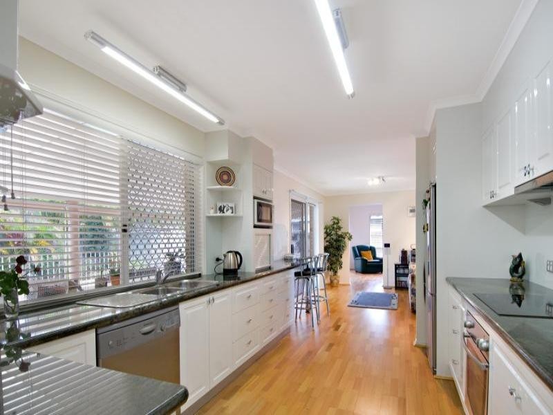 2 Grace Court, Pelican Waters QLD 4551