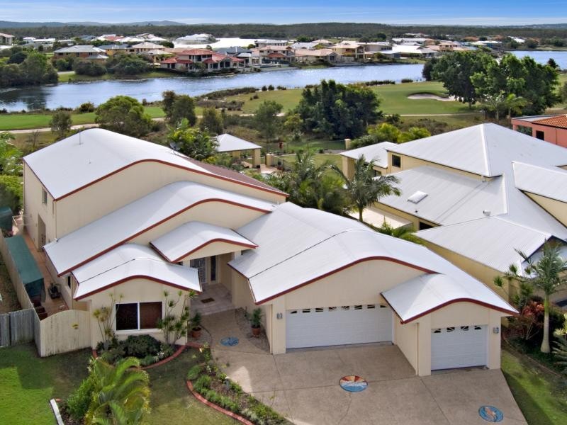 5 Midden Place, Pelican Waters QLD 4551