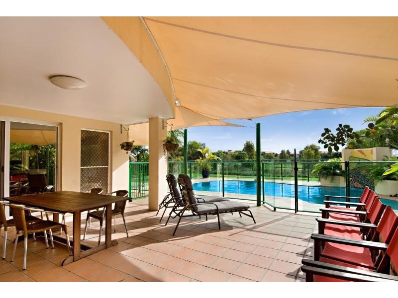 5 Midden Place, Pelican Waters QLD 4551