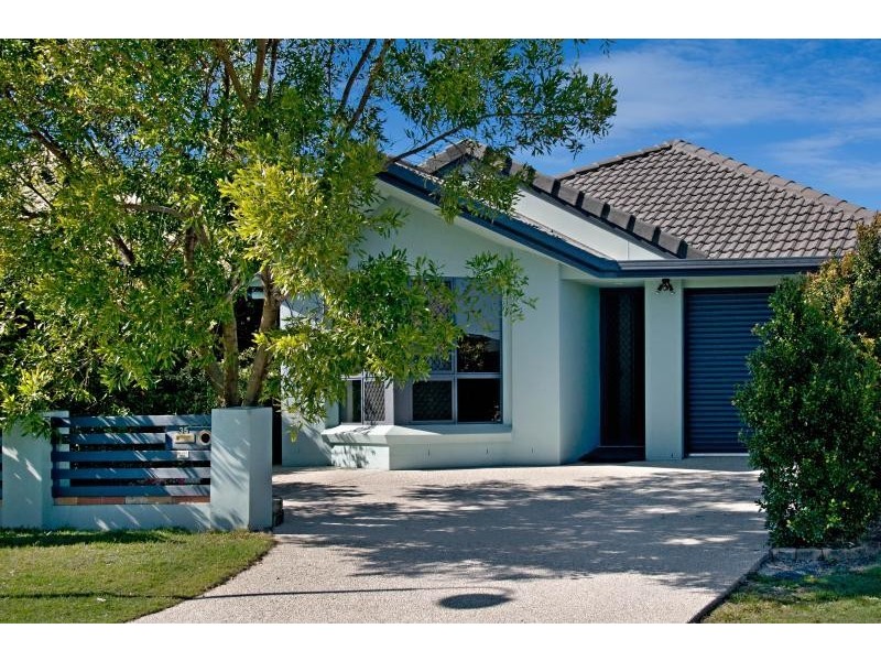35 O’ Reilly Drive, Caloundra West QLD 4551