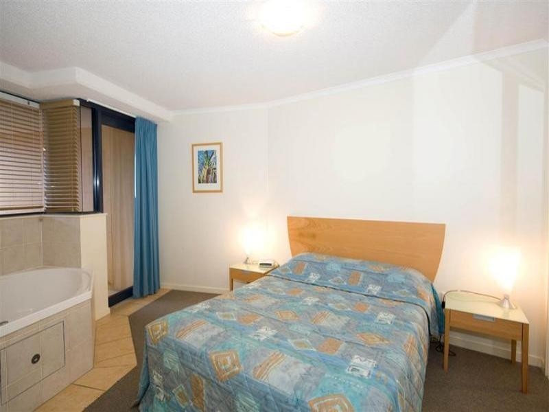 19/38 Grand Pacific, Bulcock Beach Esplanade, Caloundra QLD 4551