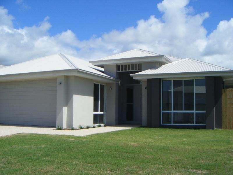 11 Otway Street, Caloundra QLD 4551