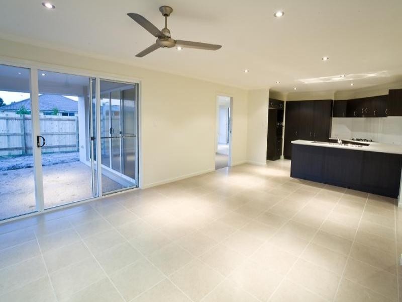 11 Otway Street, Caloundra QLD 4551