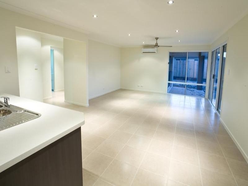 11 Otway Street, Caloundra QLD 4551