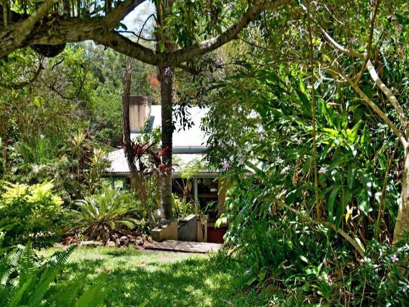 11 Beech Road, Landsborough QLD 4550