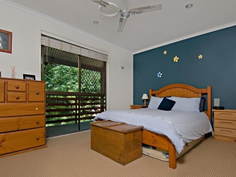 13 Beech Road, Landsborough QLD 4550