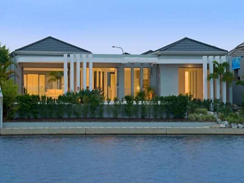 6 Columba Place, Pelican Waters QLD 4551