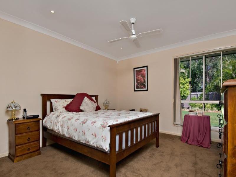 18 Midden Place, Pelican Waters QLD 4551