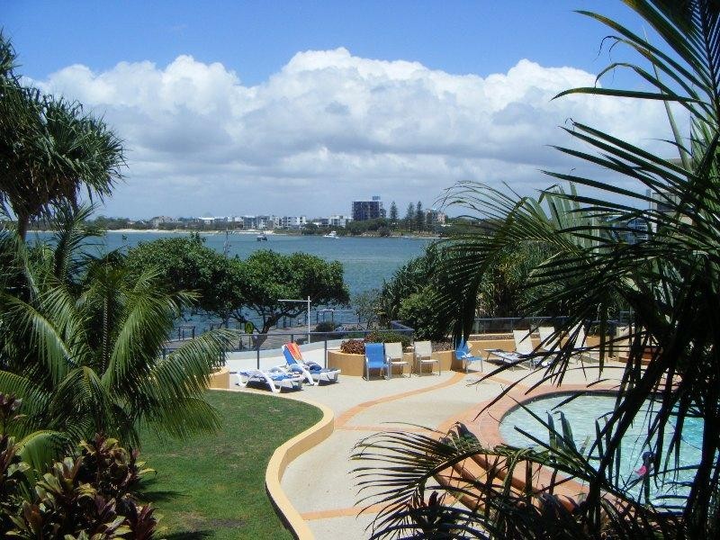 Unit 50 ‘Grand Pacific’ 38 Bulcock Beach Esplanade, Caloundra QLD 4551