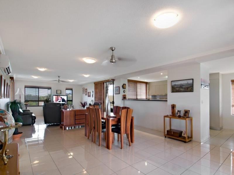 74/1 Vardon Point Millennium Circuit, Pelican Waters QLD 4551