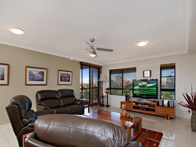 74/1 Vardon Point Millennium Circuit, Pelican Waters QLD 4551