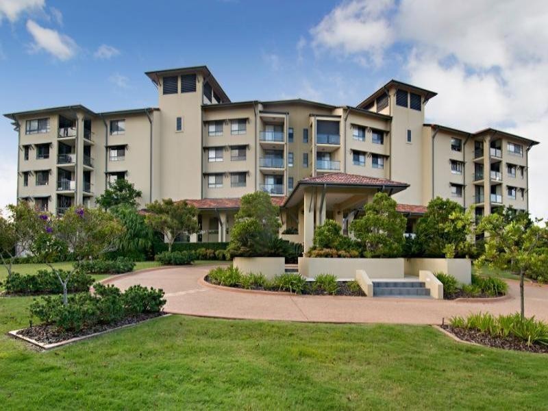 74/1 Vardon Point Millennium Circuit, Pelican Waters QLD 4551