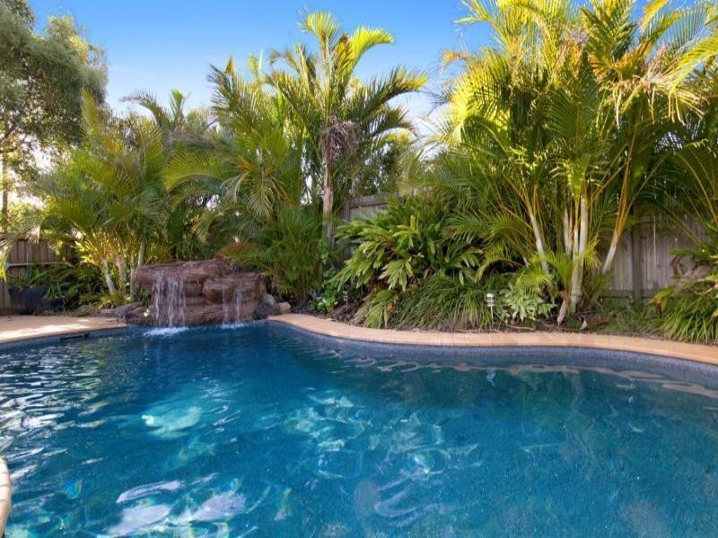 6 Resolution Street, Pelican Waters QLD 4551