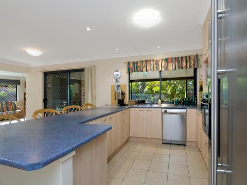 6 Resolution Street, Pelican Waters QLD 4551
