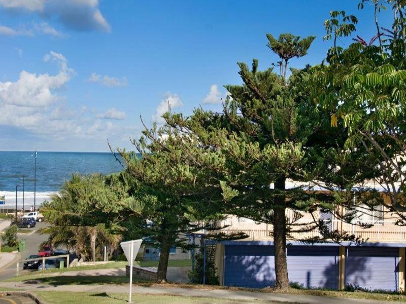 2/1 Surfline, Warne Terrace, Kings Beach QLD 4551
