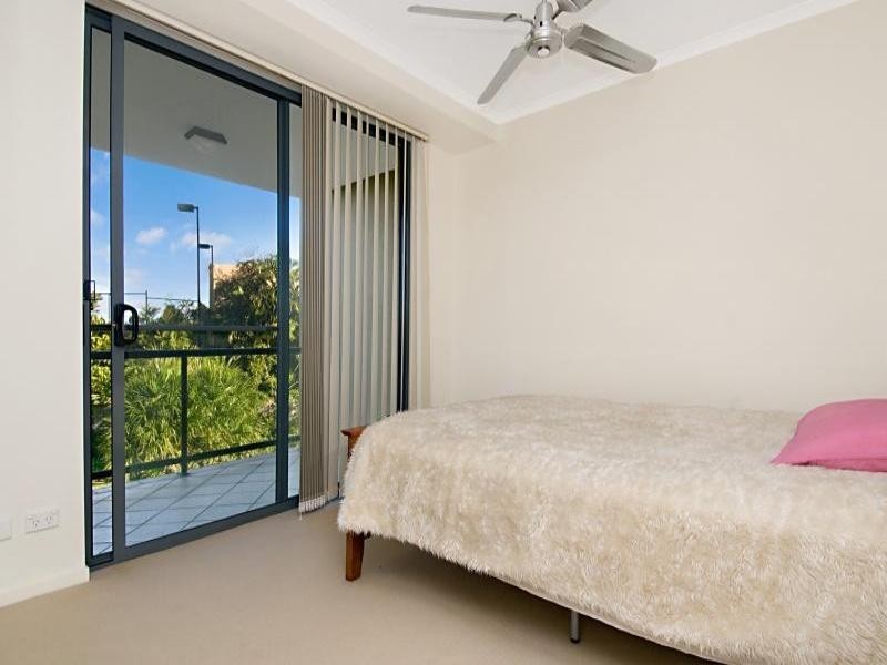 68/1 Vardon Point Millennium Circuit, Pelican Waters QLD 4551