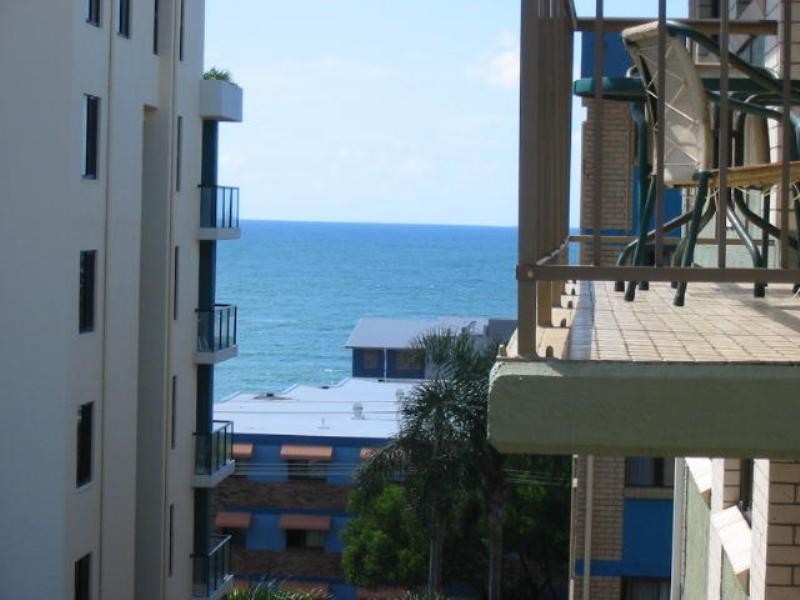 6/24 Tahitian Surf, Moreton Parade, Kings Beach QLD 4551