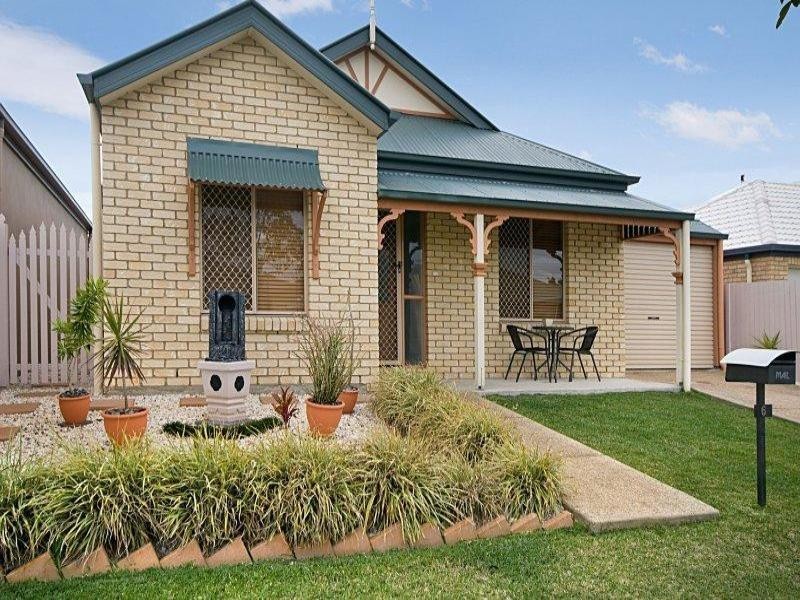 6 Huntley Place, Caloundra West QLD 4551