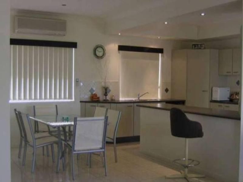 2 Fernleaf Court, Currimundi QLD 4551