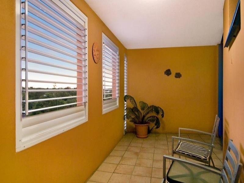 25/1 The Jetty, Raleigh Street, Golden Beach QLD 4551