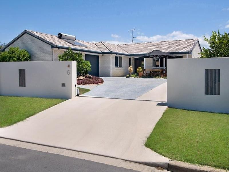 6 Caldwell Street, Golden Beach QLD 4551