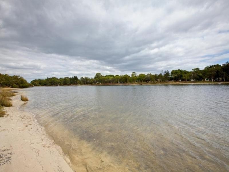 1/5 Gamban Esplanade,, Currimundi QLD 4551