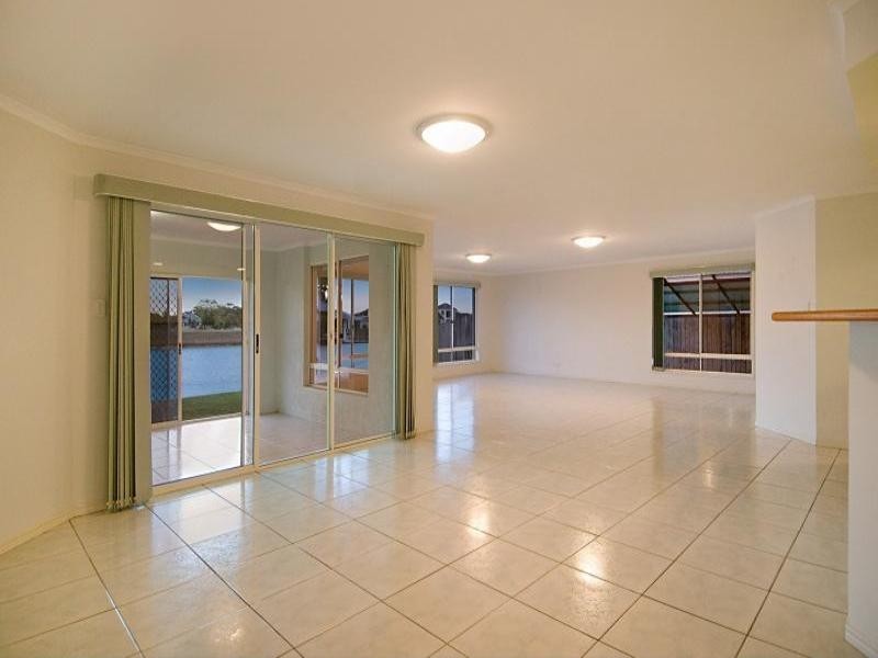 10 Godwin Place, Pelican Waters QLD 4551