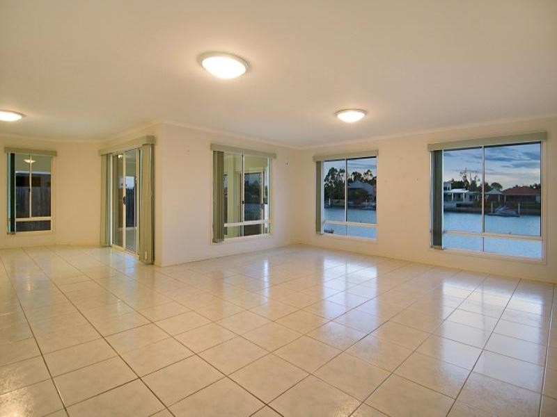 10 Godwin Place, Pelican Waters QLD 4551