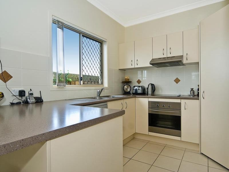 36 Howitt Street, Caloundra QLD 4551