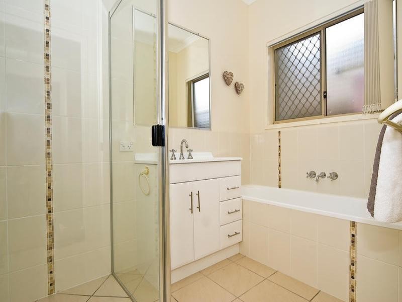 36 Howitt Street, Caloundra QLD 4551