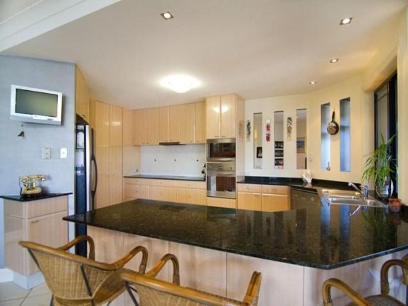 18 Wallaby Circuit, Pelican Waters QLD 4551
