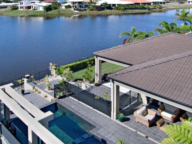 18 Wallaby Circuit, Pelican Waters QLD 4551